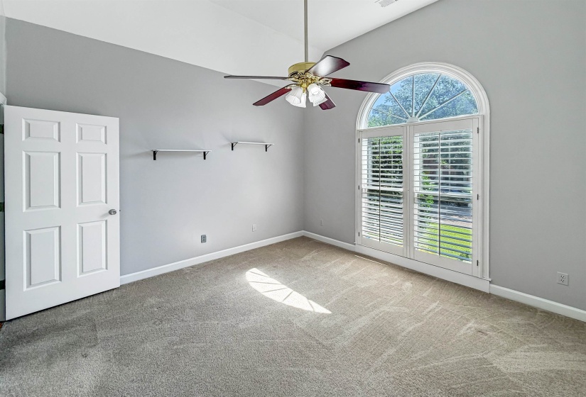 215 LEAF TRAIL CT, Memphis, Tennessee 38018, 4 Bedroom Bedrooms, 8 Room Rooms,3 BathroomBathrooms,Residential,For Sale,LEAF TRAIL,0,10222840