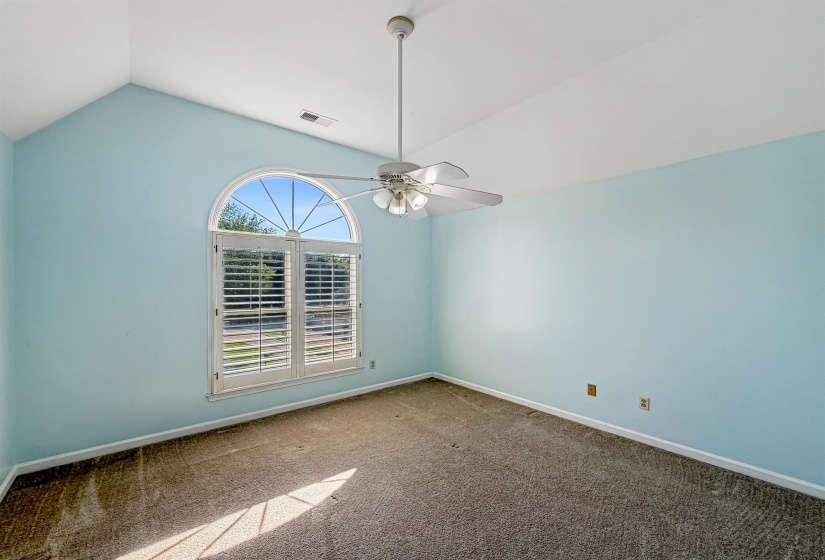 215 LEAF TRAIL CT, Memphis, Tennessee 38018, 4 Bedroom Bedrooms, 8 Room Rooms,3 BathroomBathrooms,Residential,For Sale,LEAF TRAIL,0,10222840