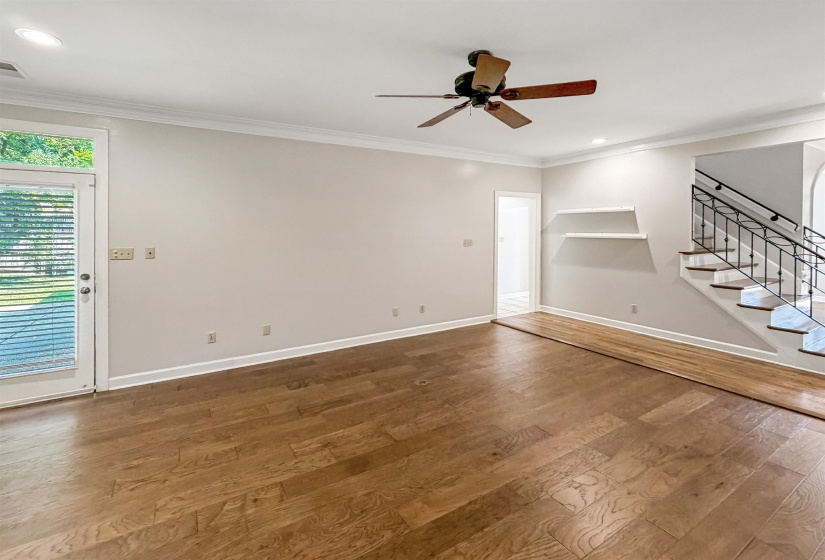 215 LEAF TRAIL CT, Memphis, Tennessee 38018, 4 Bedroom Bedrooms, 8 Room Rooms,3 BathroomBathrooms,Residential,For Sale,LEAF TRAIL,0,10222840