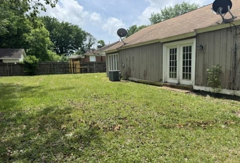 3746 CLARKE RD, Memphis, Tennessee 38115, 3 Bedroom Bedrooms, 6 Room Rooms,2 BathroomBathrooms,Residential,For Sale,CLARKE,0,10222847
