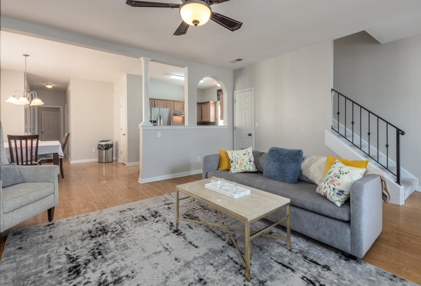 194 ISLAND BLUFF DR, Memphis, Tennessee 38103, 3 Bedrooms Bedrooms, 6 Rooms Rooms,3.1 BathroomsBathrooms,Residential,For Sale,ISLAND BLUFF,10222848