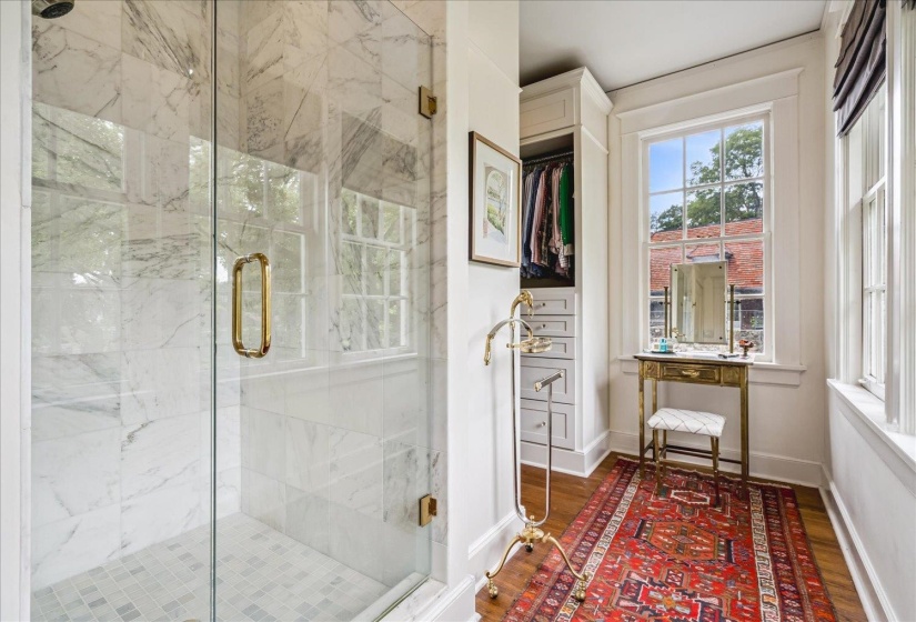 605 EAST DR, Memphis, Tennessee 38112, 3 Bedroom Bedrooms, 9 Room Rooms,2.1 BathroomBathrooms,Residential,For Sale,EAST,0,10222855