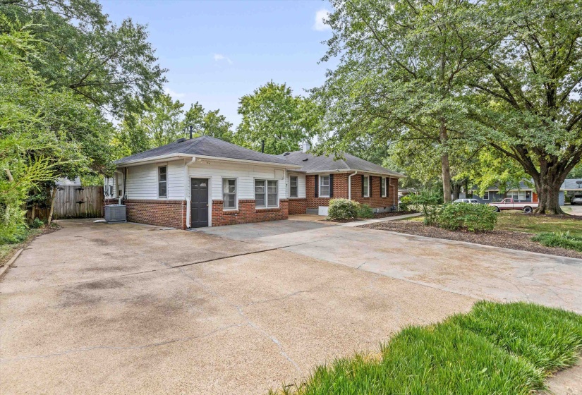 4506 VERNE RD, Memphis, Tennessee 38117, 4 Bedroom Bedrooms, 9 Room Rooms,2 BathroomBathrooms,Residential,For Sale,VERNE,0,10222871