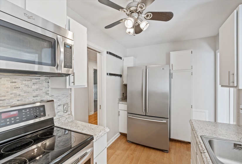 4506 VERNE RD, Memphis, Tennessee 38117, 4 Bedroom Bedrooms, 9 Room Rooms,2 BathroomBathrooms,Residential,For Sale,VERNE,0,10222871