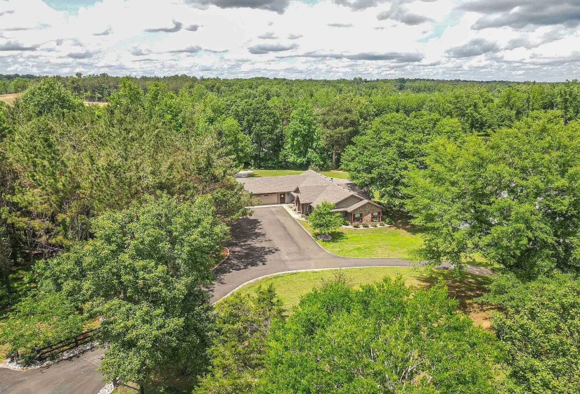1193 MURRAY SCHOOL RD, Selmer, Tennessee 38375, 3 Bedrooms Bedrooms, 8 Rooms Rooms,2.1 BathroomsBathrooms,Residential,For Sale,MURRAY SCHOOL,10222874