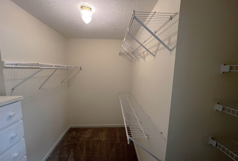 1168 CLEAR CREEK RD, Collierville, Tennessee 38017, 3 Bedrooms Bedrooms, 6 Rooms Rooms,2 BathroomsBathrooms,Rental Properties,For Sale,CLEAR CREEK,10222887
