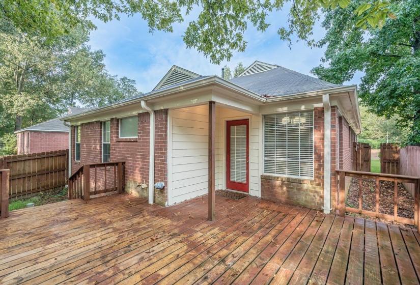 1168 CLEAR CREEK RD, Collierville, Tennessee 38017, 3 Bedrooms Bedrooms, 6 Rooms Rooms,2 BathroomsBathrooms,Rental Properties,For Sale,CLEAR CREEK,10222887