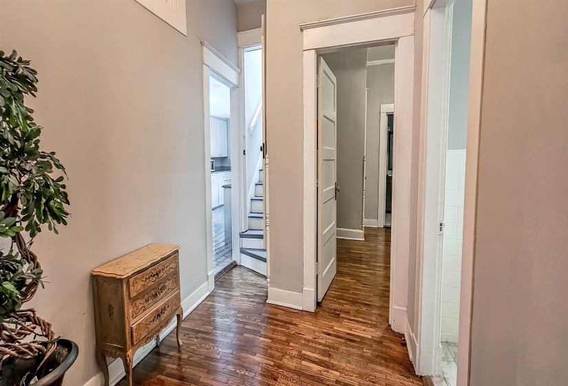 1389 AGNES PL, Memphis, Tennessee 38104, 4 Bedroom Bedrooms, 11 Room Rooms,4 BathroomBathrooms,Rental Properties,For Sale,AGNES,0,10222921