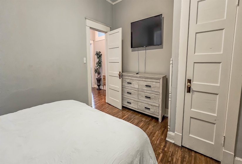 1389 AGNES PL, Memphis, Tennessee 38104, 4 Bedroom Bedrooms, 11 Room Rooms,4 BathroomBathrooms,Rental Properties,For Sale,AGNES,0,10222921