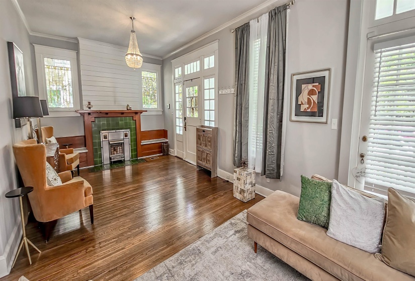 1389 AGNES PL, Memphis, Tennessee 38104, 4 Bedroom Bedrooms, 11 Room Rooms,4 BathroomBathrooms,Rental Properties,For Sale,AGNES,0,10222921