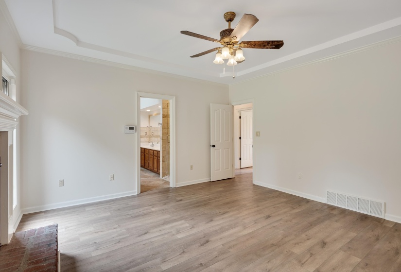 10120 BARN HILL DR, Collierville, Tennessee 38017, 6 Bedroom Bedrooms, 11 Room Rooms,4.1 BathroomBathrooms,Residential,For Sale,BARN HILL,0,10222623