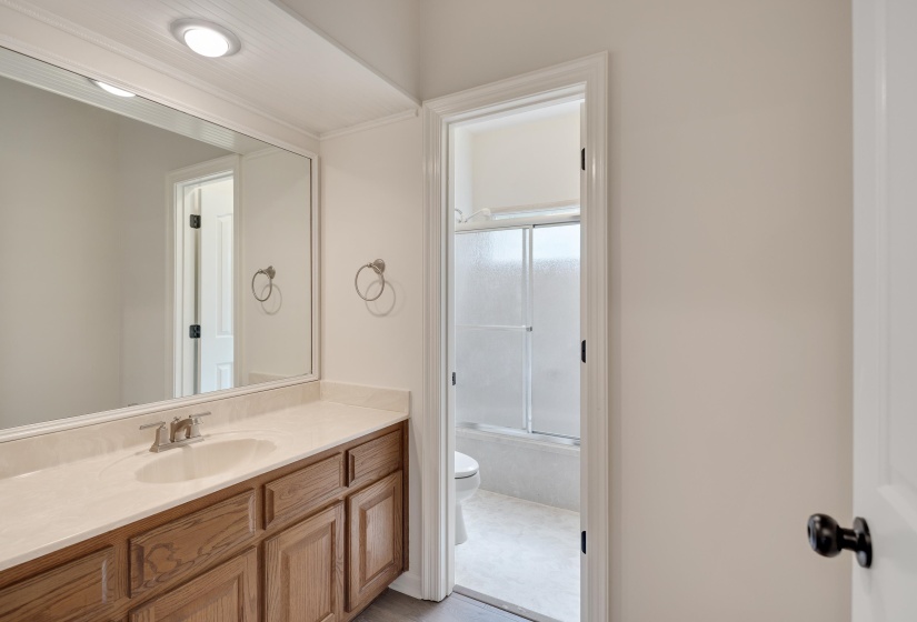 10120 BARN HILL DR, Collierville, Tennessee 38017, 6 Bedroom Bedrooms, 11 Room Rooms,4.1 BathroomBathrooms,Residential,For Sale,BARN HILL,0,10222623