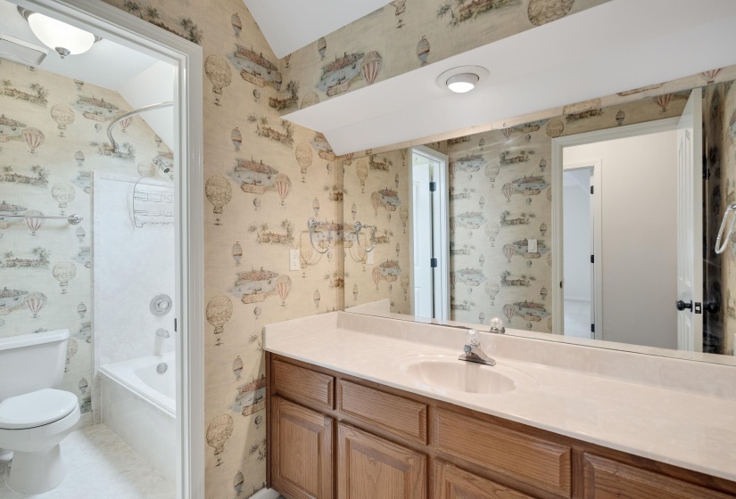 10120 BARN HILL DR, Collierville, Tennessee 38017, 6 Bedroom Bedrooms, 11 Room Rooms,4.1 BathroomBathrooms,Residential,For Sale,BARN HILL,0,10222623
