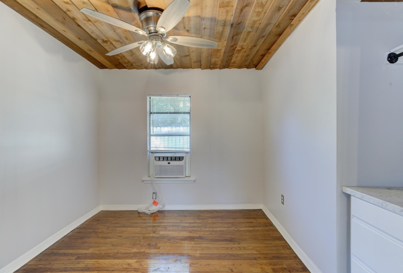 3522 STUART RD, Memphis, Tennessee 38111, 2 Bedroom Bedrooms, 5 Room Rooms,1 BathroomBathrooms,Residential,For Sale,STUART,0,10222899