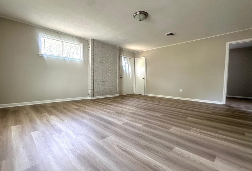 2283 CASSIE AVE, Memphis, Tennessee 38127, 4 Bedroom Bedrooms, 7 Room Rooms,2 BathroomBathrooms,Residential,For Sale,CASSIE,0,10222905