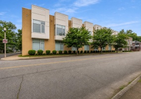 2263 YOUNG AVE, Memphis, Tennessee 38104, 1 Bedroom Bedrooms, 3 Rooms Rooms,1 BathroomBathrooms,Residential,For Sale,YOUNG,10222906 2263 YOUNG AVE, Memphis, Tennessee 38104, 1 Bedroom Bedrooms, 3 Rooms Rooms,1 BathroomBathrooms,Residential,For Sale,YOUNG,10222906