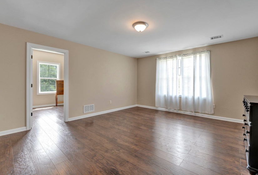 3270 RAST RD, Millington, Tennessee 38053, 4 Bedroom Bedrooms, 8 Room Rooms,3.1 BathroomBathrooms,Residential,For Sale,RAST,0,10222909