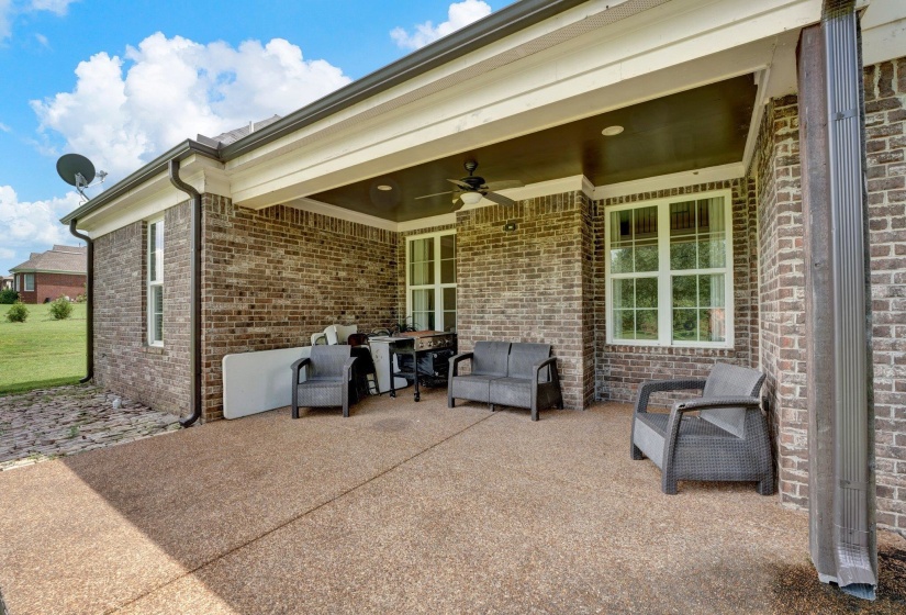 3270 RAST RD, Millington, Tennessee 38053, 4 Bedroom Bedrooms, 8 Room Rooms,3.1 BathroomBathrooms,Residential,For Sale,RAST,0,10222909