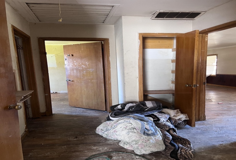 1297 AUBRA RD, Memphis, Tennessee 38111, 3 Bedrooms Bedrooms, 5 Rooms Rooms,2 BathroomsBathrooms,Residential,For Sale,AUBRA,10222922