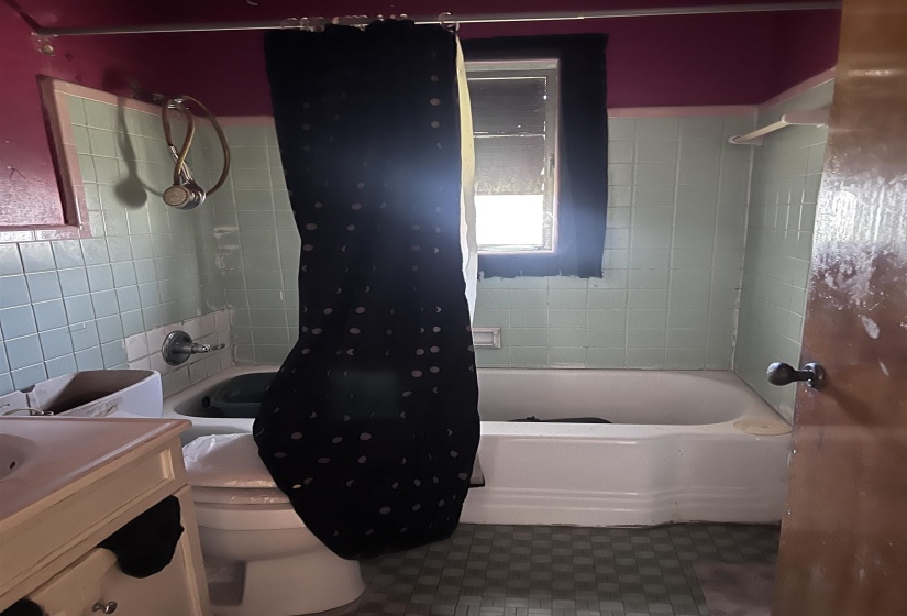 1297 AUBRA RD, Memphis, Tennessee 38111, 3 Bedrooms Bedrooms, 5 Rooms Rooms,2 BathroomsBathrooms,Residential,For Sale,AUBRA,10222922