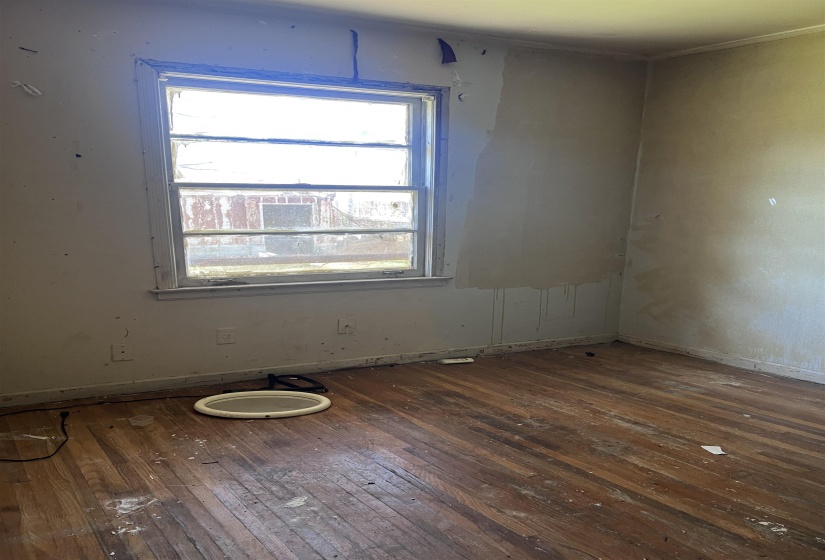 1297 AUBRA RD, Memphis, Tennessee 38111, 3 Bedrooms Bedrooms, 5 Rooms Rooms,2 BathroomsBathrooms,Residential,For Sale,AUBRA,10222922