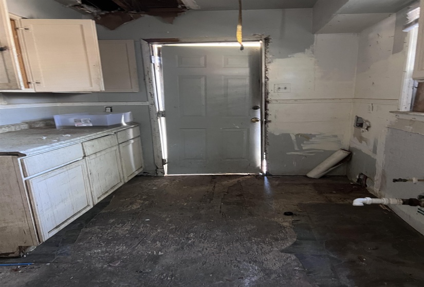 1297 AUBRA RD, Memphis, Tennessee 38111, 3 Bedrooms Bedrooms, 5 Rooms Rooms,2 BathroomsBathrooms,Residential,For Sale,AUBRA,10222922
