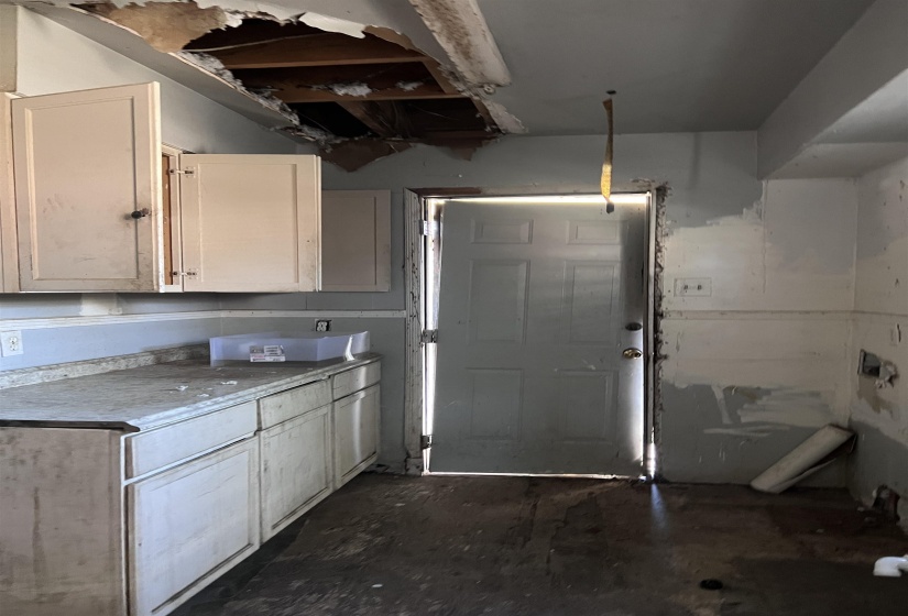1297 AUBRA RD, Memphis, Tennessee 38111, 3 Bedrooms Bedrooms, 5 Rooms Rooms,2 BathroomsBathrooms,Residential,For Sale,AUBRA,10222922