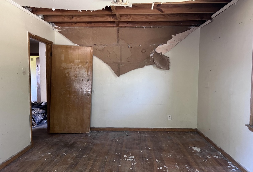 1297 AUBRA RD, Memphis, Tennessee 38111, 3 Bedrooms Bedrooms, 5 Rooms Rooms,2 BathroomsBathrooms,Residential,For Sale,AUBRA,10222922