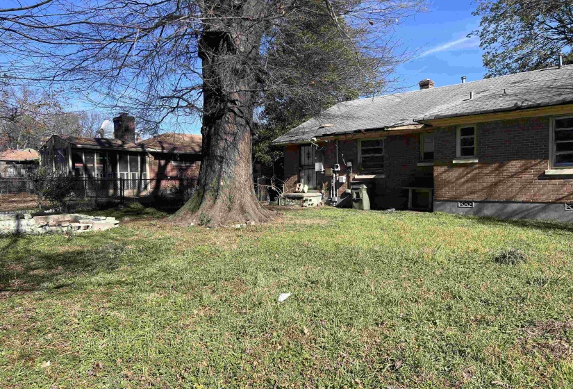 1297 AUBRA RD, Memphis, Tennessee 38111, 3 Bedrooms Bedrooms, 5 Rooms Rooms,2 BathroomsBathrooms,Residential,For Sale,AUBRA,10222922