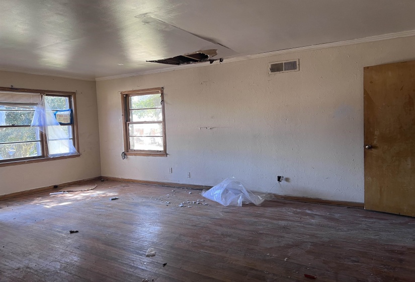 1297 AUBRA RD, Memphis, Tennessee 38111, 3 Bedrooms Bedrooms, 5 Rooms Rooms,2 BathroomsBathrooms,Residential,For Sale,AUBRA,10222922