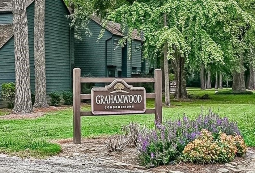 3989 GRAHAMDALE CIR, Memphis, Tennessee 38122, 3 Bedrooms Bedrooms, 6 Rooms Rooms,2 BathroomsBathrooms,Residential,For Sale,GRAHAMDALE,10222923