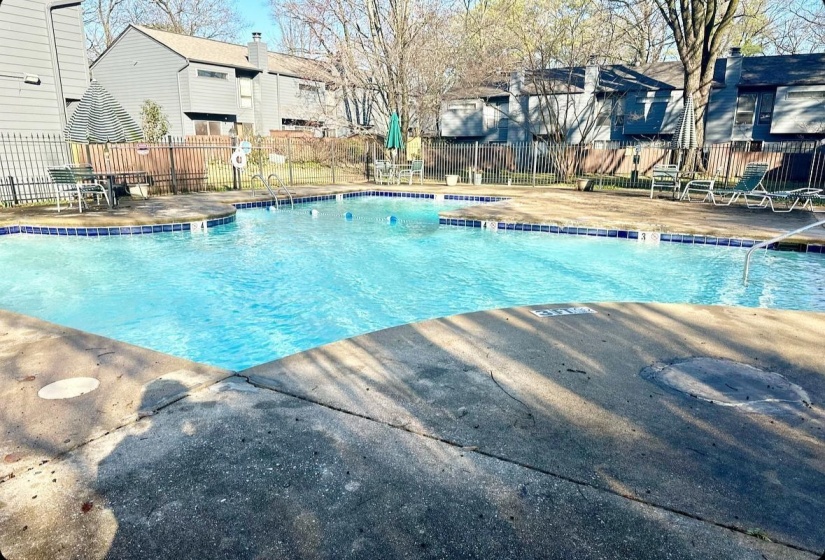 3989 GRAHAMDALE CIR, Memphis, Tennessee 38122, 3 Bedrooms Bedrooms, 6 Rooms Rooms,2 BathroomsBathrooms,Residential,For Sale,GRAHAMDALE,10222923