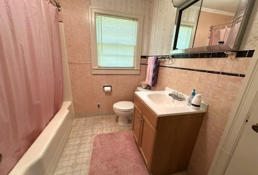 19405 HWY 69 HWY, Savannah, Tennessee 38372, 3 Bedroom Bedrooms, 9 Room Rooms,2 BathroomBathrooms,Residential,For Sale,HWY 69,0,10222925