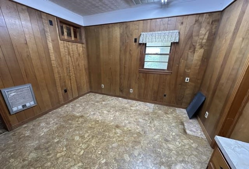 19405 HWY 69 HWY, Savannah, Tennessee 38372, 3 Bedroom Bedrooms, 9 Room Rooms,2 BathroomBathrooms,Residential,For Sale,HWY 69,0,10222925