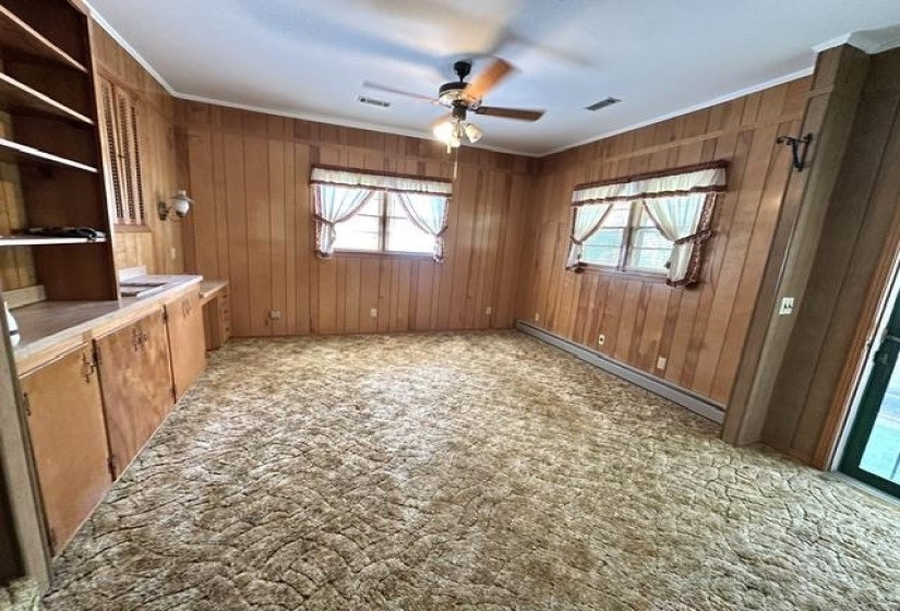 19405 HWY 69 HWY, Savannah, Tennessee 38372, 3 Bedroom Bedrooms, 9 Room Rooms,2 BathroomBathrooms,Residential,For Sale,HWY 69,0,10222925