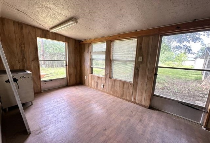 19405 HWY 69 HWY, Savannah, Tennessee 38372, 3 Bedroom Bedrooms, 9 Room Rooms,2 BathroomBathrooms,Residential,For Sale,HWY 69,0,10222925