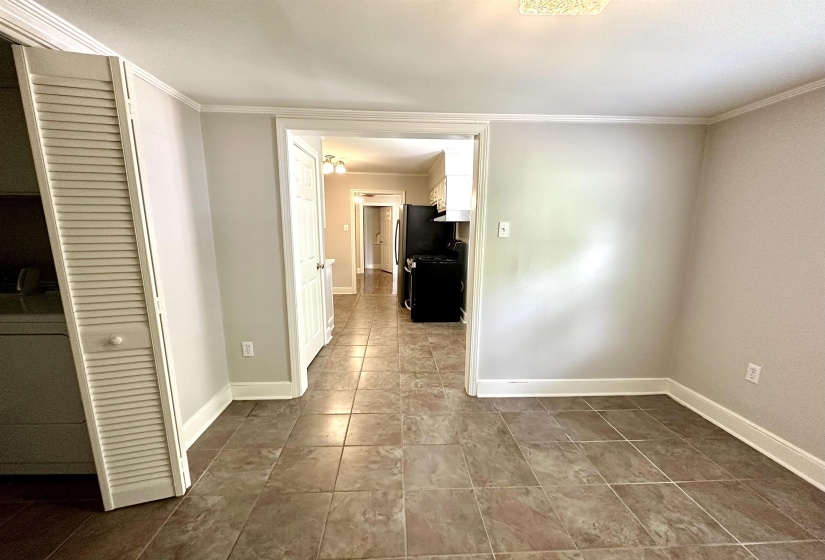 961 LITTLE JOHN RD, Memphis, Tennessee 38111, 3 Bedrooms Bedrooms, 6 Rooms Rooms,2 BathroomsBathrooms,Residential,For Sale,LITTLE JOHN,10222937