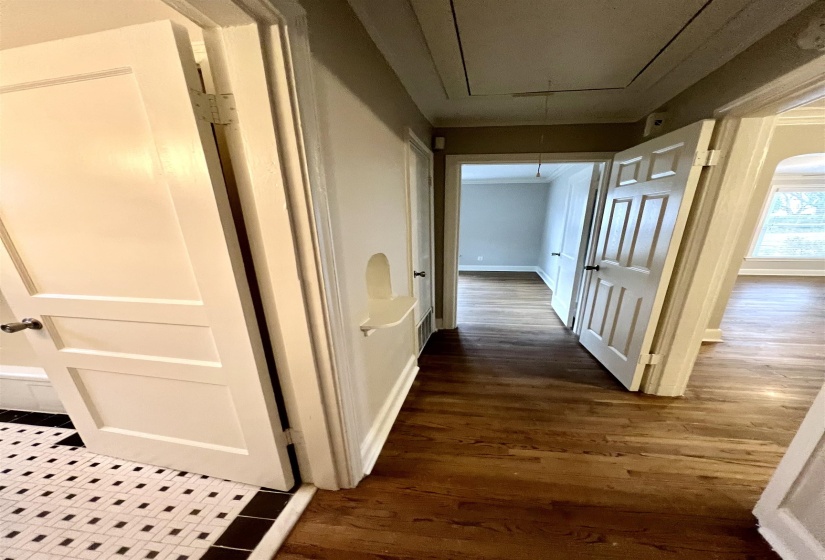 961 LITTLE JOHN RD, Memphis, Tennessee 38111, 3 Bedrooms Bedrooms, 6 Rooms Rooms,2 BathroomsBathrooms,Residential,For Sale,LITTLE JOHN,10222937