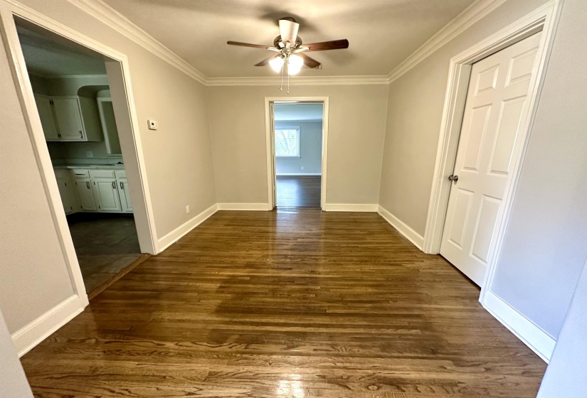 961 LITTLE JOHN RD, Memphis, Tennessee 38111, 3 Bedrooms Bedrooms, 6 Rooms Rooms,2 BathroomsBathrooms,Residential,For Sale,LITTLE JOHN,10222937