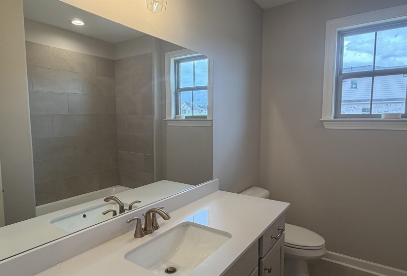 95 GRACIE VALLEY DR, Oakland, Tennessee 38060, 4 Bedroom Bedrooms, 9 Room Rooms,3 BathroomBathrooms,Residential,For Sale,GRACIE VALLEY,0,10222155