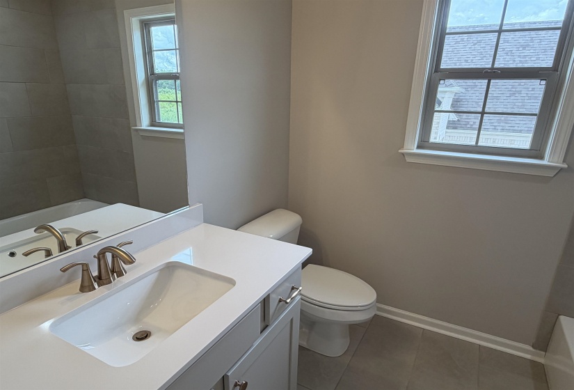 95 GRACIE VALLEY DR, Oakland, Tennessee 38060, 4 Bedroom Bedrooms, 9 Room Rooms,3 BathroomBathrooms,Residential,For Sale,GRACIE VALLEY,0,10222155