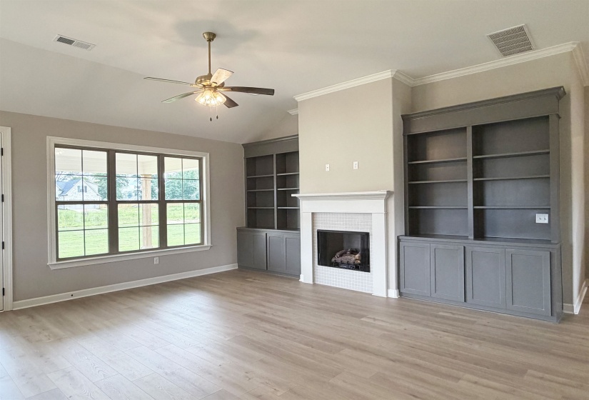 95 GRACIE VALLEY DR, Oakland, Tennessee 38060, 4 Bedroom Bedrooms, 9 Room Rooms,3 BathroomBathrooms,Residential,For Sale,GRACIE VALLEY,0,10222155