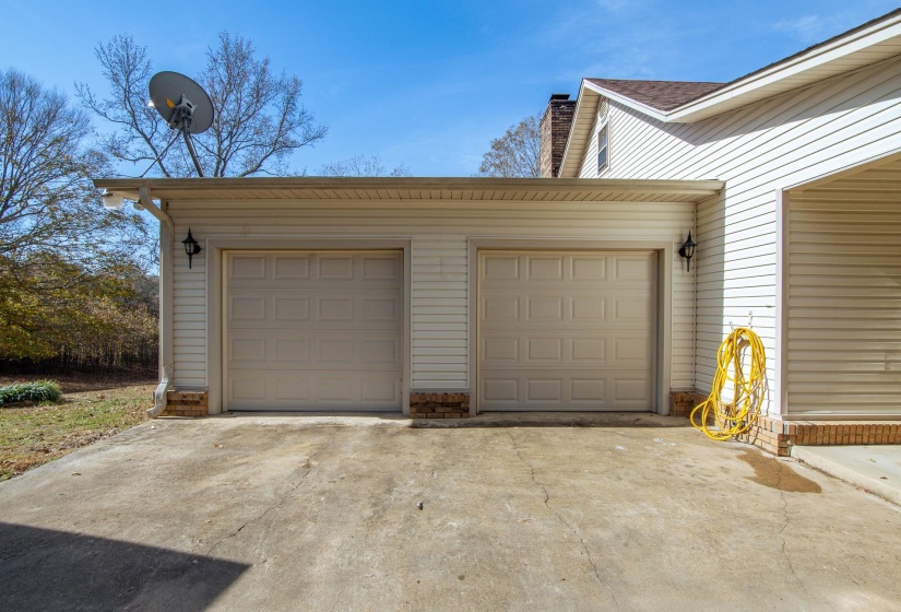 16040 69 HWY, Savannah, Tennessee 38372, 3 Bedrooms Bedrooms, 7 Rooms Rooms,1.1 BathroomsBathrooms,Residential,For Sale,69,10222942