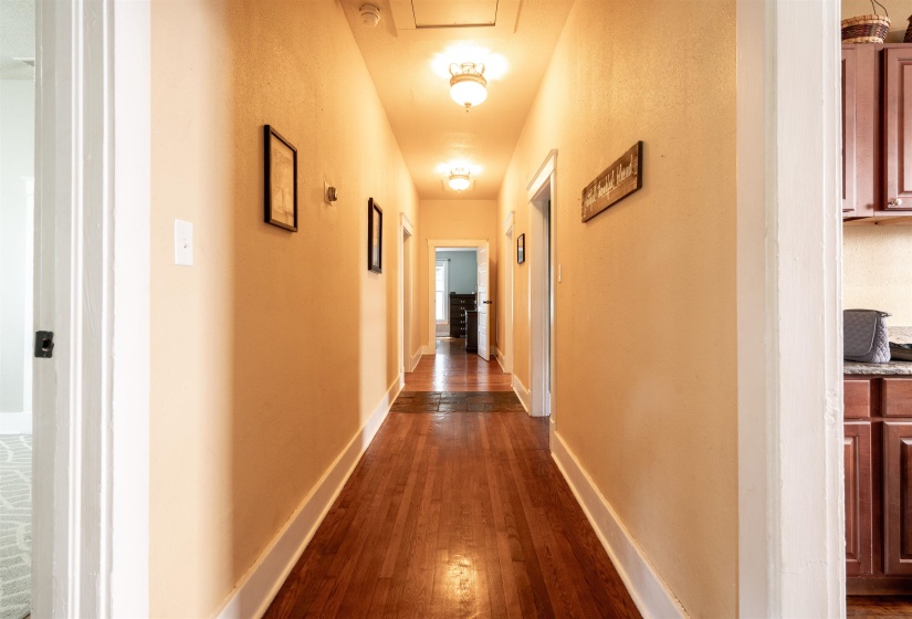 1720 CRUMP AVE, Memphis, Tennessee 38107, 4 Bedrooms Bedrooms, 7 Rooms Rooms,4 BathroomsBathrooms,Residential,For Sale,CRUMP,10222943