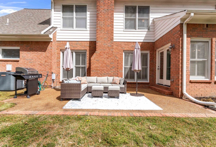 1853 NORTHCROSS PL, Collierville, Tennessee 38017, 4 Bedroom Bedrooms, 11 Room Rooms,3.1 BathroomBathrooms,Residential,For Sale,NORTHCROSS,0,10222949