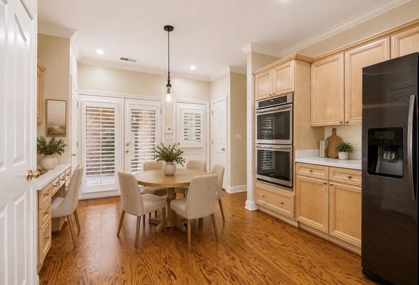 1020 MURRAY HILL LN, Memphis, Tennessee 38120, 3 Bedrooms Bedrooms, 6 Rooms Rooms,2.1 BathroomsBathrooms,Residential,For Sale,MURRAY HILL,10222958