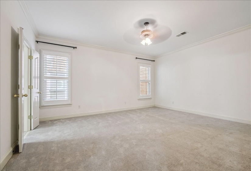 1020 MURRAY HILL LN, Memphis, Tennessee 38120, 3 Bedrooms Bedrooms, 6 Rooms Rooms,2.1 BathroomsBathrooms,Residential,For Sale,MURRAY HILL,10222958