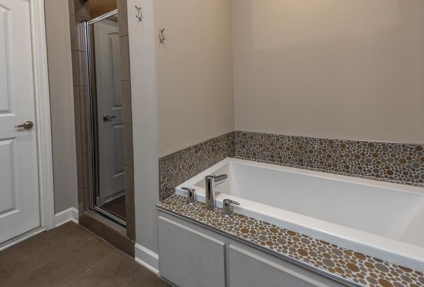 35 SPRUCE VALLEY LN, Piperton, Tennessee 38017, 5 Bedrooms Bedrooms, 11 Rooms Rooms,4.2 BathroomsBathrooms,Residential,For Sale,SPRUCE VALLEY,10222966