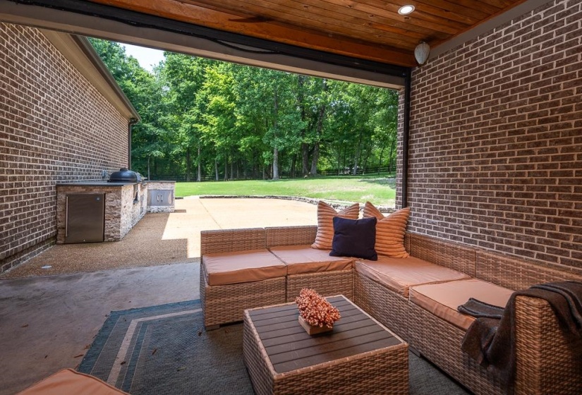 35 SPRUCE VALLEY LN, Piperton, Tennessee 38017, 5 Bedrooms Bedrooms, 11 Rooms Rooms,4.2 BathroomsBathrooms,Residential,For Sale,SPRUCE VALLEY,10222966