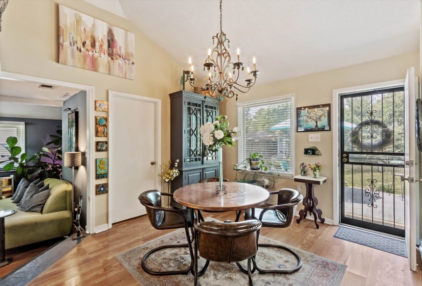5100 SEQUOIA AVE, Memphis, Tennessee 38117, 3 Bedroom Bedrooms, 7 Room Rooms,2 BathroomBathrooms,Residential,For Sale,SEQUOIA,0,10222980